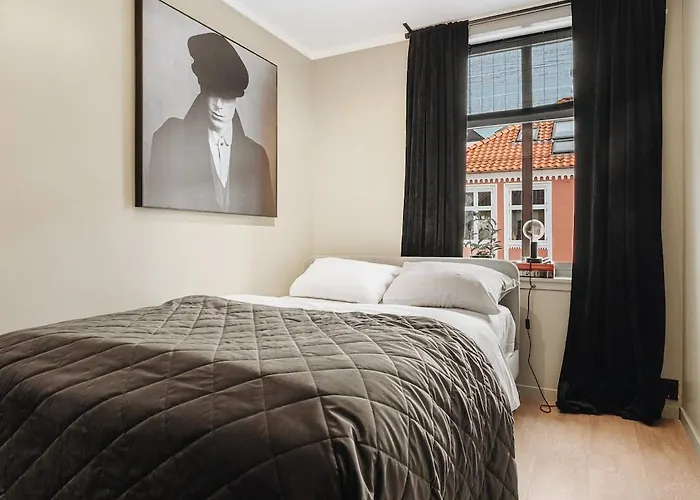 Modern & Chic Luxurious Details * Bergen