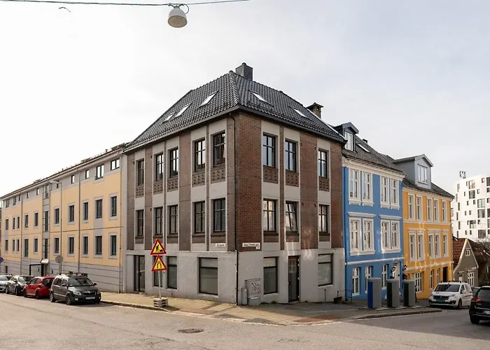 Modern & Chic Luxurious Details